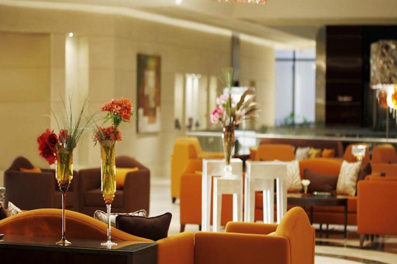 Safir Fintas Hotel Kuwait Kuwait City Eksteriør bilde Lobby
