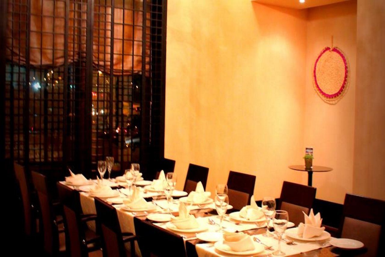 Safir Fintas Hotel Kuwait Kuwait City Eksteriør bilde Interior of the restaurant